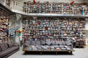 Karl-Lagerfeld-Library-Modern-Interior-Design-1024x682