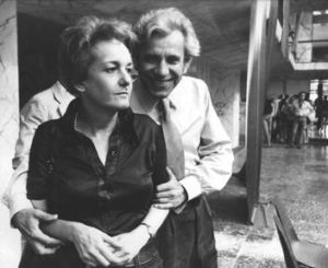 ROMA, SETTEMBRE 1974, ROSSANA ROSSANDA E LUCIO MAGRI AL CONGRESSO NAZIONALE DE " IL MANIFESTO " ALL'EUR, GIORNALE, QUOTIDIANO, COMUNISTA, COMUNISMO, FONDATORI, GIORANALISTA, GIORNALISTI, ITALIA, ANNI 70, B/N