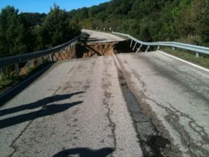 Ponte crollato a Monte Pino (Gallura)