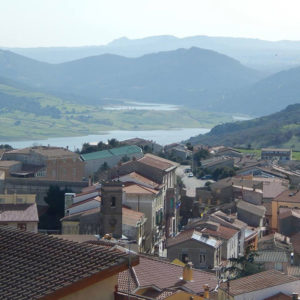 panoramica-pattada-con-lago