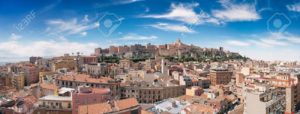 panoramica-della-città-di-cagliari-in-una-bella-giornata-di-sole